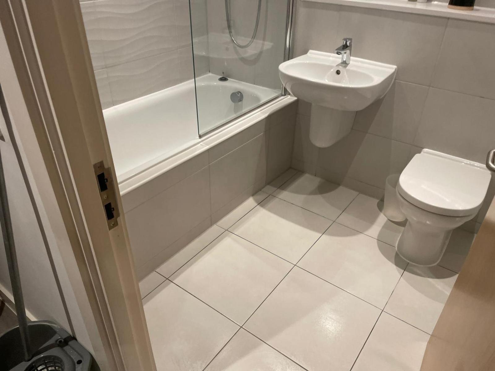 City Centre Apartment Manchester Buitenkant foto